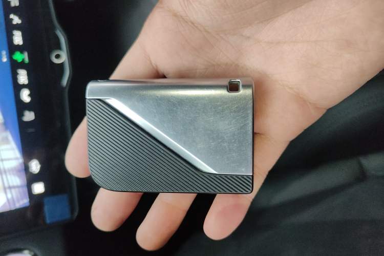 Used Lynk & Co 01 2021 2.0TD Two-Wheel-Drive Pro Trim Vehicle Key