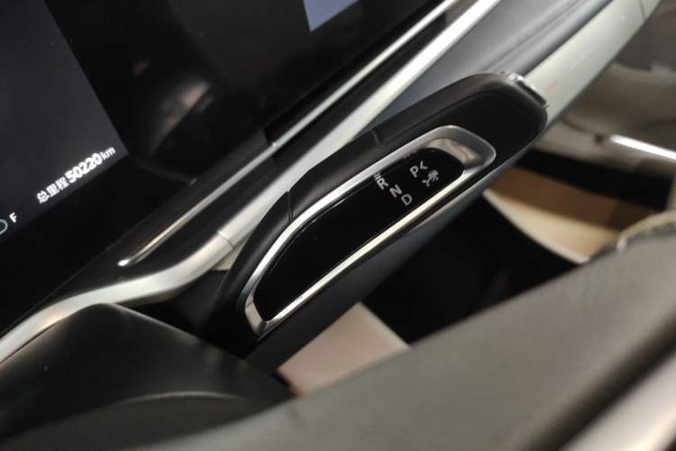 Used SAIC MAXUS G90 2022 2.0T Interstellar Flagship Edition