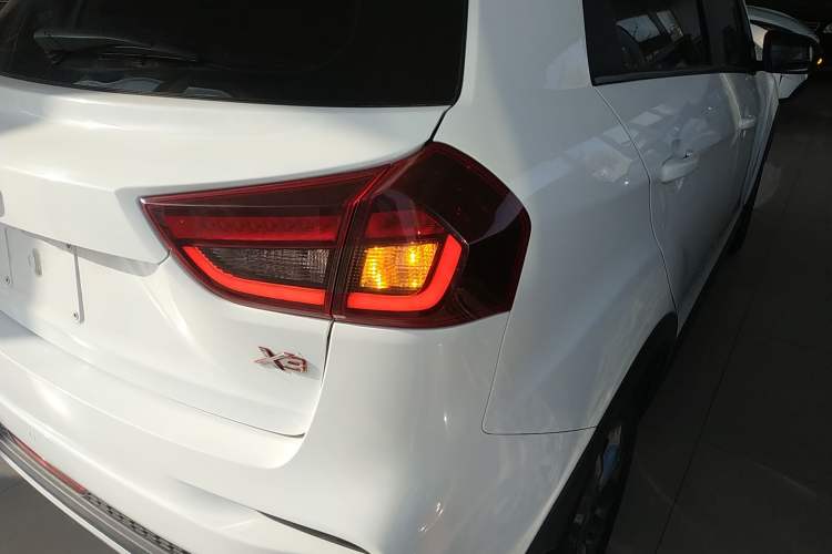 Used Geely Auto Vision X3 2020 1.5L CVT Elite Edition
