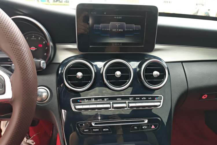 Used Mercedes-Benz C-Class 2016 C 200 Sport Edition Audio And AC Panel