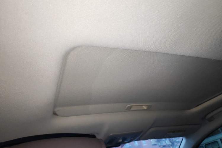 Used CHANGAN UNI-V iDD 2023 ZhiDian iDD 1.5T 113km Smart & Fun Version Headliner