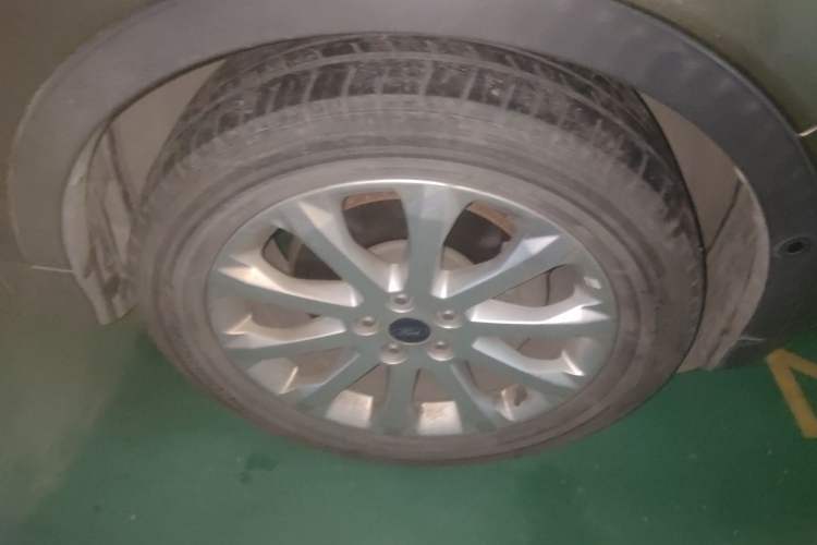 Used Ford Kuga 2015 2.0L GTDi Four-Wheel Drive Prestige Model