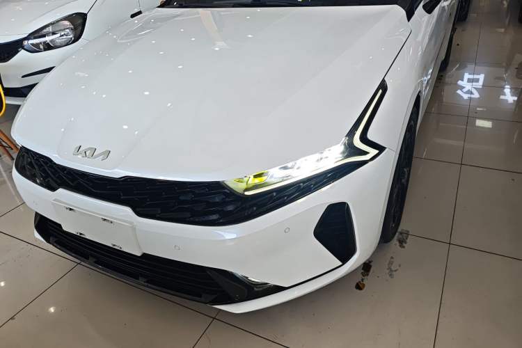 Used Kia K5 2021 270T CVVD Refreshed Edition
