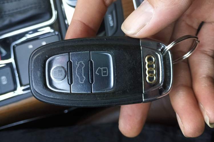 Used Audi A6L 2018 30th Anniversary Edition 30 FSI Style Model
