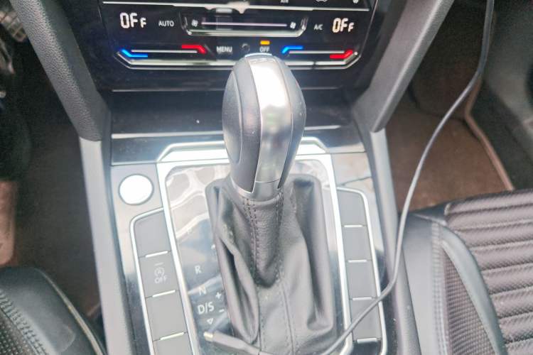 Used Volkswagen Magotan 2020 330TSI DSG Leading Model