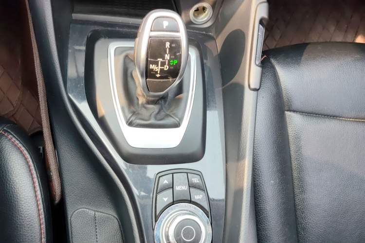 Used BMW X1 2015 sDrive18i Fashion Upgrade Edition
