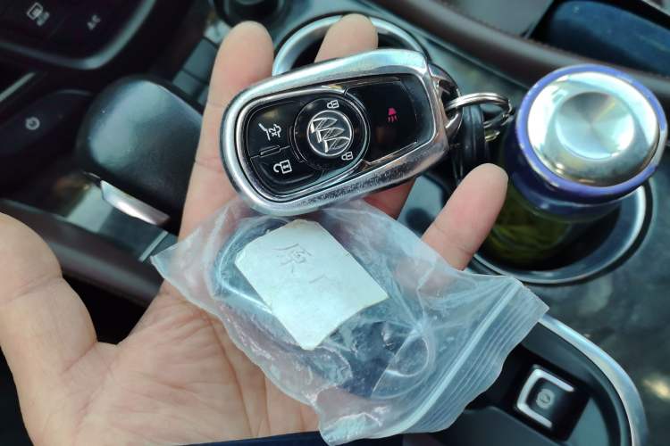 Used Buick Envision 2014 28T Four-Wheel Drive Elite Model