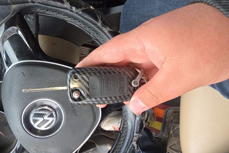 Used Volkswagen Sagitar 2015 1.6L Manual Comfort Model