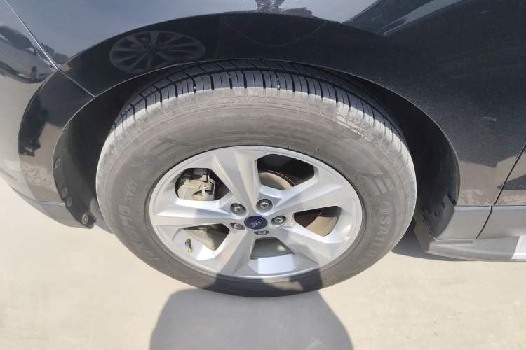 Used Ford Edge 2016 EcoBoost 245 Two-Wheel-Drive Titanium 5-Seater