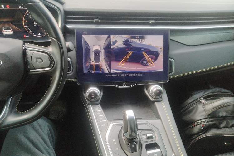 Used Lynk & Co 05 2022 2.0T Two-Wheel Drive Shine Halo
