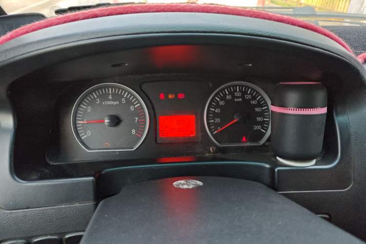 Used FORTHING Lingzhi 2017 M3L 1.6L 7-Seater Comfort Model