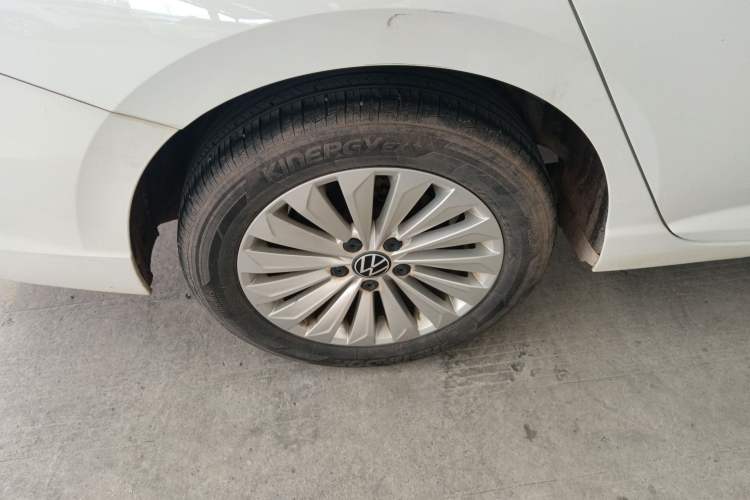 Used Volkswagen Lavida 2022 1.5L Automatic Vision Edition
