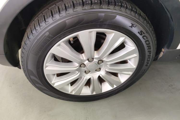 Used Land Rover Range Evoque 2015 2.0T Five-Door Zhiyao Edition Exterior 1