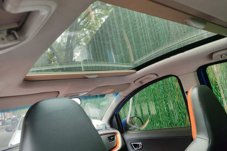 Used Geely Auto Vision X1 2017 1.3L Automatic Player Edition
