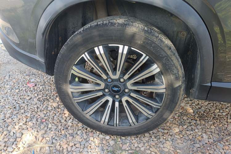 Used CHANGAN OSHAN X5 2021 1.5T DCT Prestige Edition Exterior 5