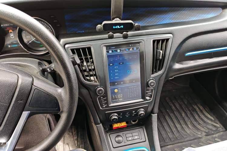 Used BAIC New Energy EU 2017 EU260 Letu Plus Edition Audio And AC Panel