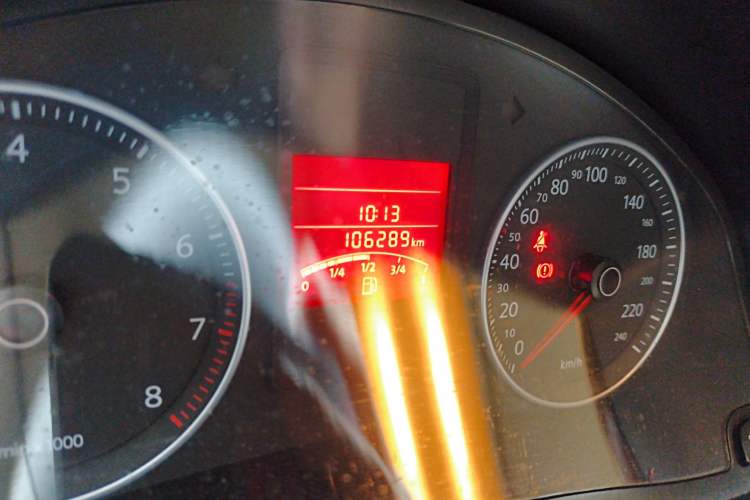 Used Volkswagen Bora 2012 1.6L Manual Comfort Model
