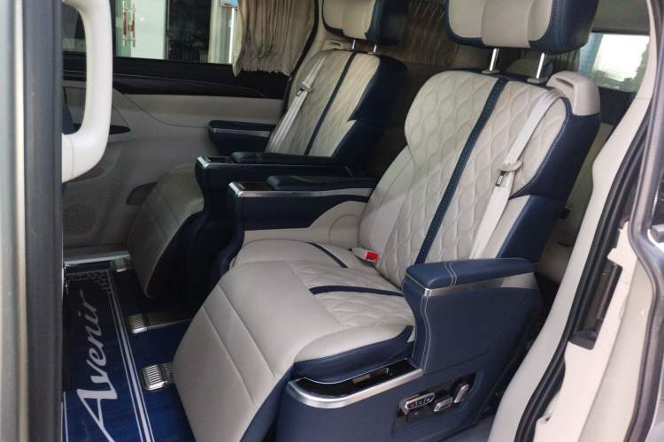 Used Buick GL8 2021 ES Landtrek 653T Comfort Edition
