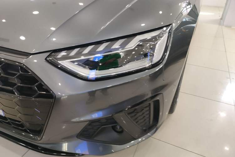 Used Audi A4L 2023 40 TFSI Luxury Dynamic Model Left Front Headlight