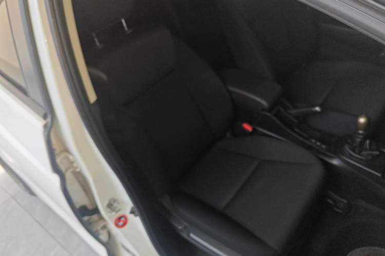 Used Honda Fit 2018 1.5L Manual Comfort Version
