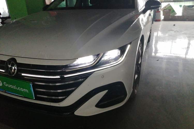 Used Volkswagen FAW-Volkswagen CC 2023 380TSI Striking Edition Left Front Headlight