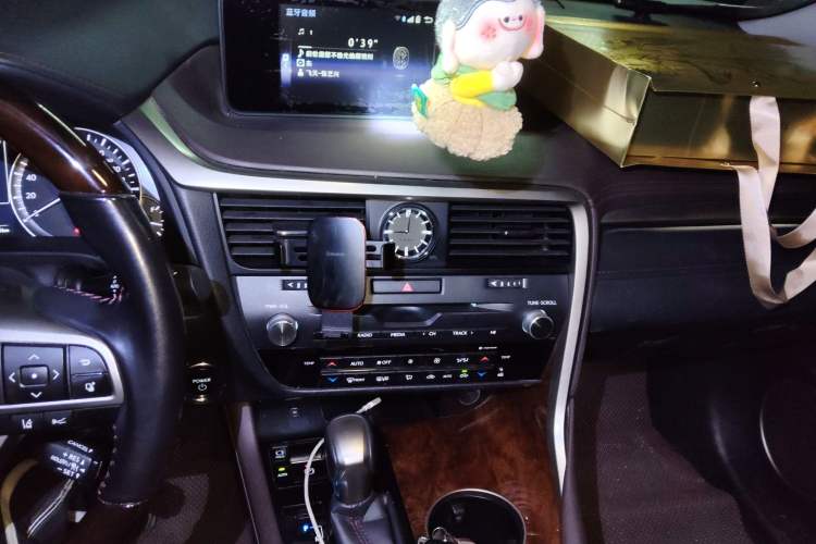 Used Lexus RX 2016 450h Four-Wheel Drive Luxury Edition Audio And AC Panel