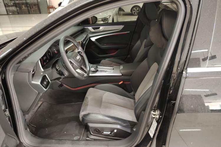 Used Audi A6L 2023 40 TFSI Luxury Dynamic Model Left Front Seat