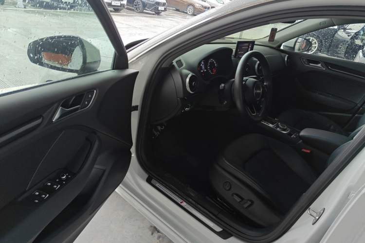 Used Audi A3 2020 Sportback 35 TFSI Fashion Edition China VI Emission Standard
