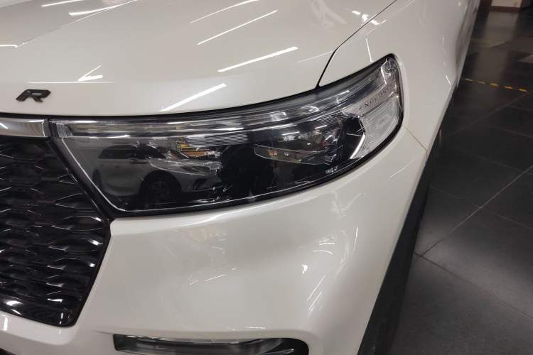 Used Ford Explorer 2020 EcoBoost 285 Rear-Drive Trend Edition 7-Seater