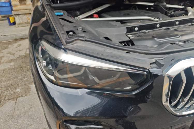 Used BMW X5 2021 Restyled xDrive30i M Sport Package Right Front Headlight