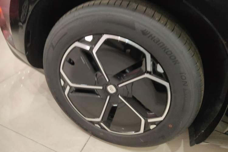 Used Xiaomi Auto YU7 2025 Ultra-Long Range Rear-Wheel Drive Version