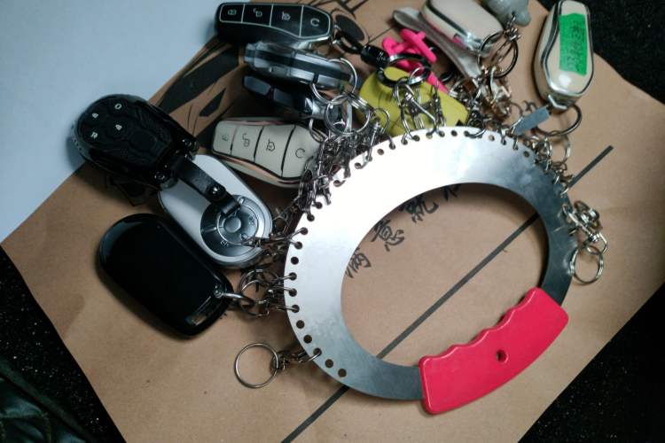 Used ORA Good Cat GT 2022 Mulan Edition 480km Long-Range续航 Vehicle Key