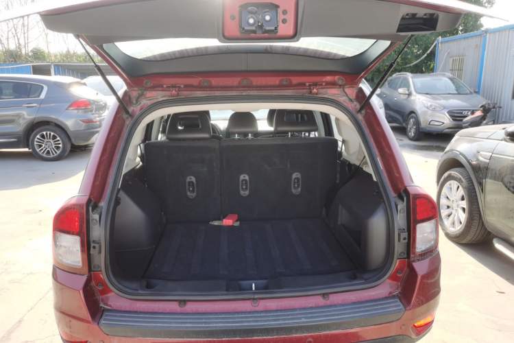 Used Jeep Compass 2014 Revised Version 2.0L Two-Wheel Drive Entry-Level Edition