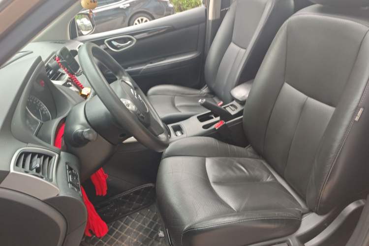 Used Nissan Sylphy 2016 1.6 XL CVT Deluxe Edition Left Front Seat