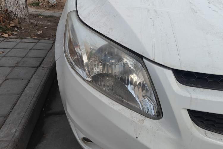 Used Chevrolet Sail 2013 Sedan 1.4L Manual - Youyi Happiness Edition