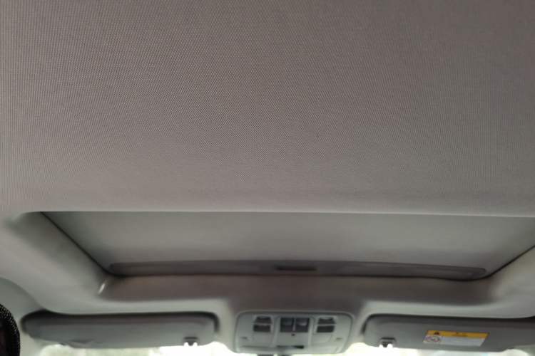 Used Chevrolet Malibu 2014 2.0L Automatic Luxury Edition Headliner