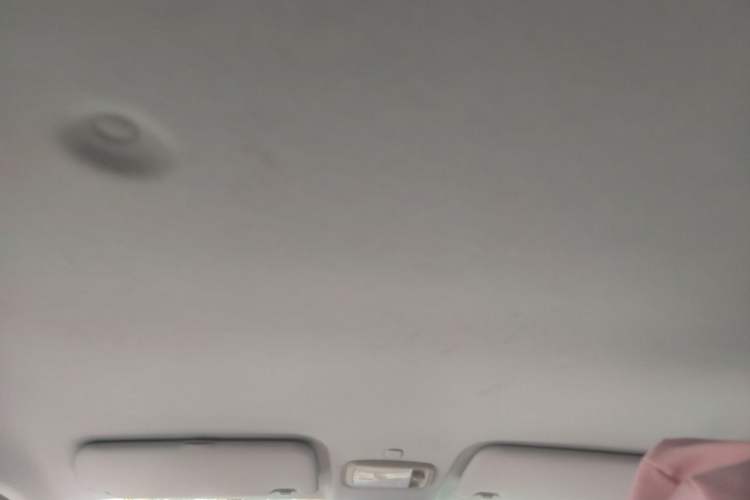 Used Chery QQ Ice Cream 2022 120km Conical Shape Lithium Iron Phosphate
