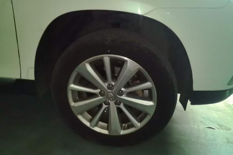 Used Toyota Highlander 2012 3.5L 4x4 7-Seater Luxury Edition with Navigation