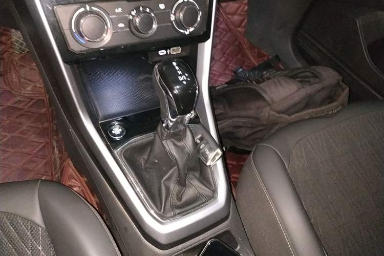 Used Volkswagen T-Cross 2021 1.5L Automatic Comfort Edition Gear Lever