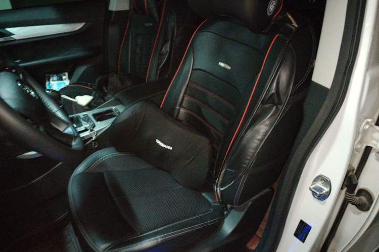 Used Hanteng X5 2018 1.5T Manual Luxury Edition Left Front Seat