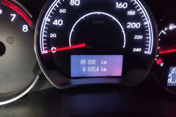 Used Renault Koleos 2010 2.5L 4x4 Comfort Edition