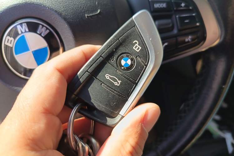 Used BMW X1 2016 sDrive18Li Premium Edition
