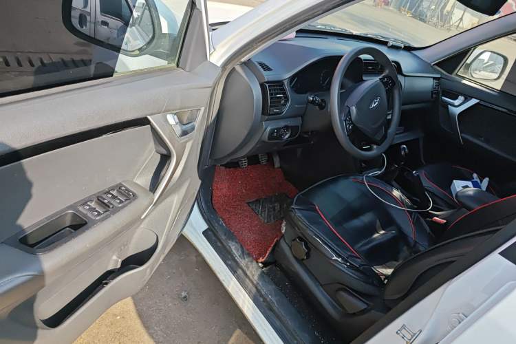 Used Chery Tiggo 3 2016 1.6L Manual Fashion Edition Driver Seat