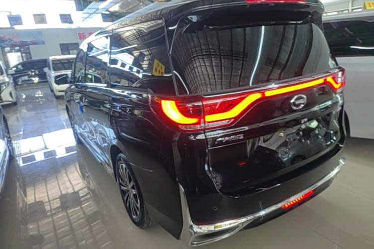 Used GAC Trumpchi M8 2023 Lingxiu Series 390T Prestige Edition
