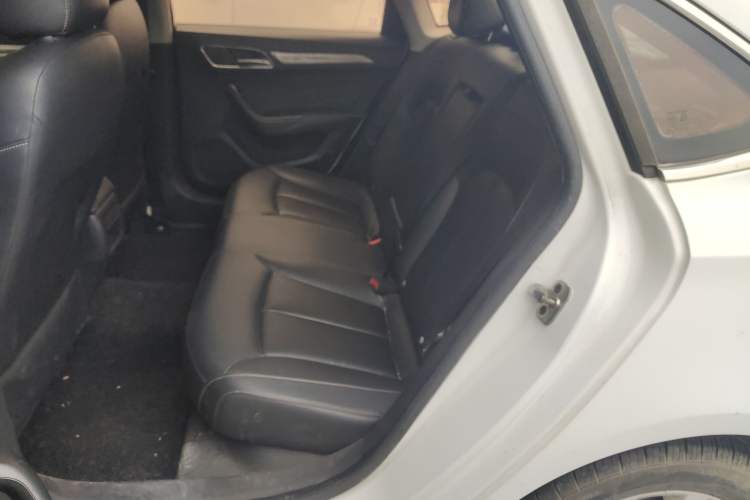 Used Roewe i6 2017 20T Automatic Flagship Edition