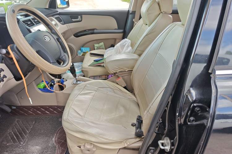 Used Kia Sportage 2012 2.0L Automatic Two-Wheel Drive GL Trim Left Front Seat