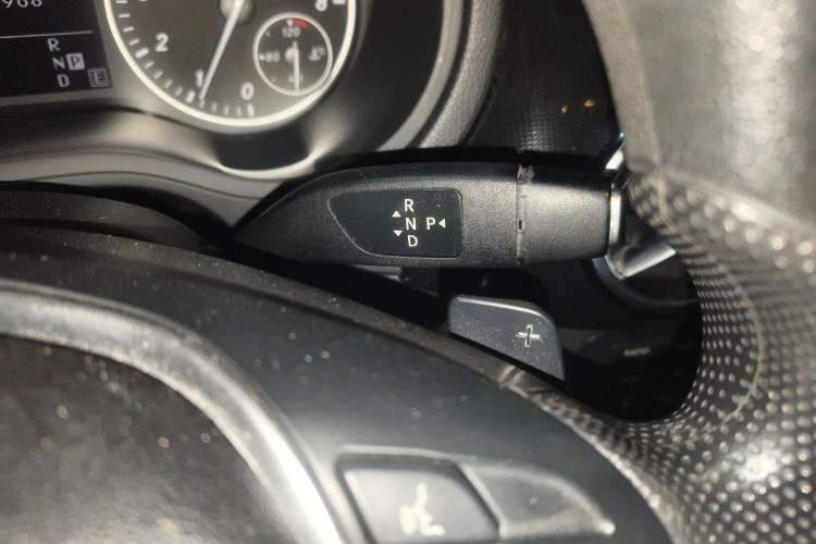 Used Mercedes-Benz B-Class 2012 B 180 Gear Lever