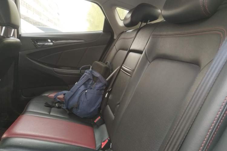 Used Changan Eado 2015 1.6L Manual Junku Model China V Standard
