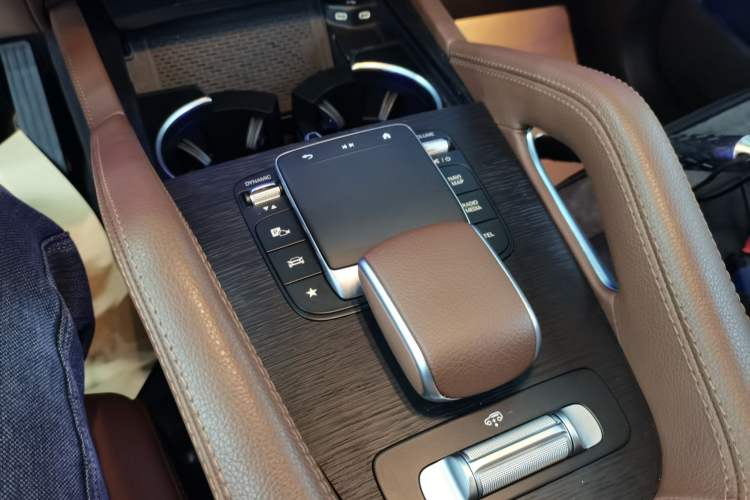 Used Mercedes-Benz GLE 2024 GLE 450 4MATIC Luxury Model
