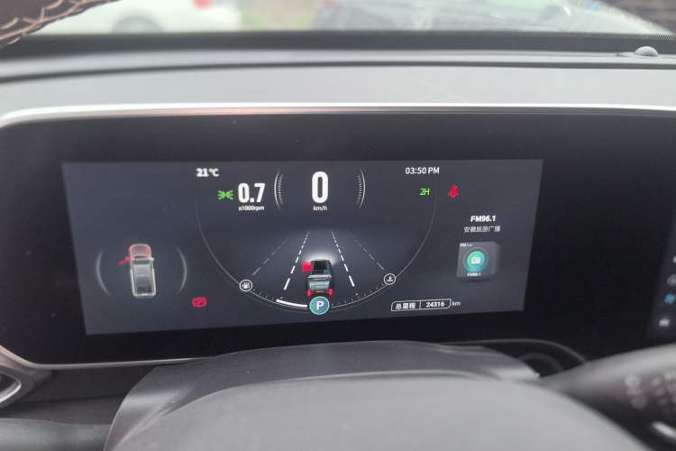 Used SAIC MAXUS T90 RV 2022 2.0T Explorer T90 All-Terrain Green Instrument Cluster